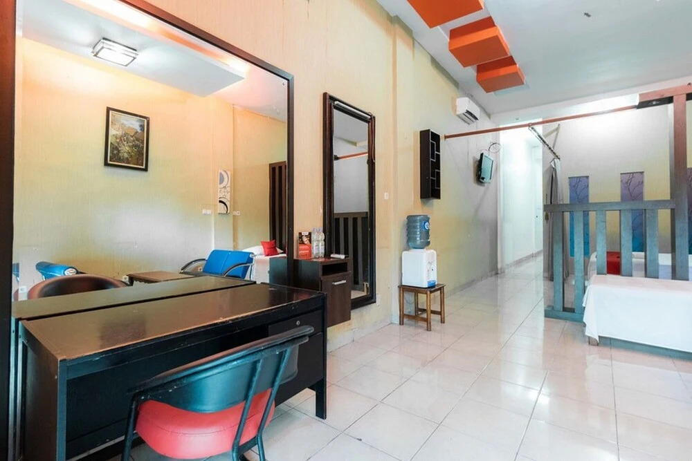 RedDoorz Syariah near Plaza Medan Fair 2