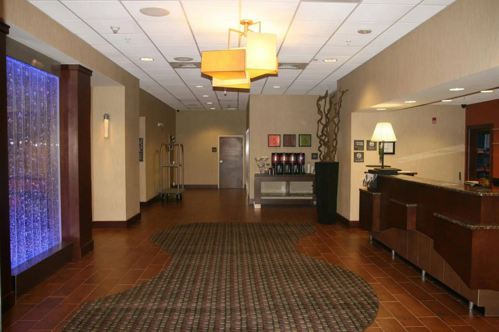 Hampton Inn & Suites Winston-Salem/University Area