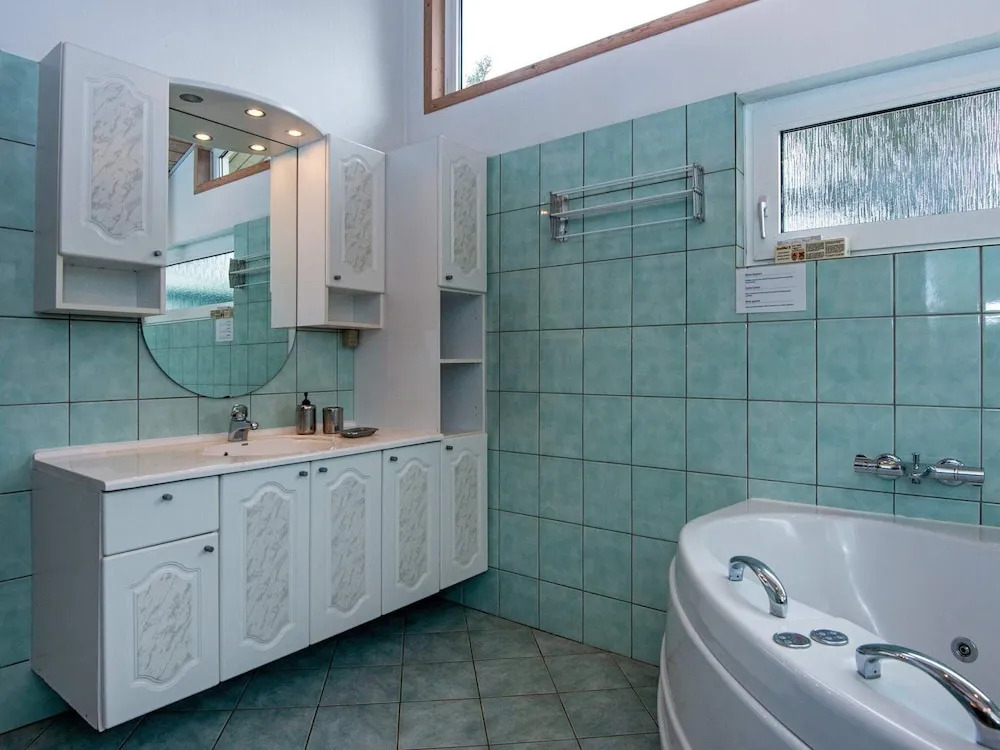 10 Person Holiday Home in Oksbol