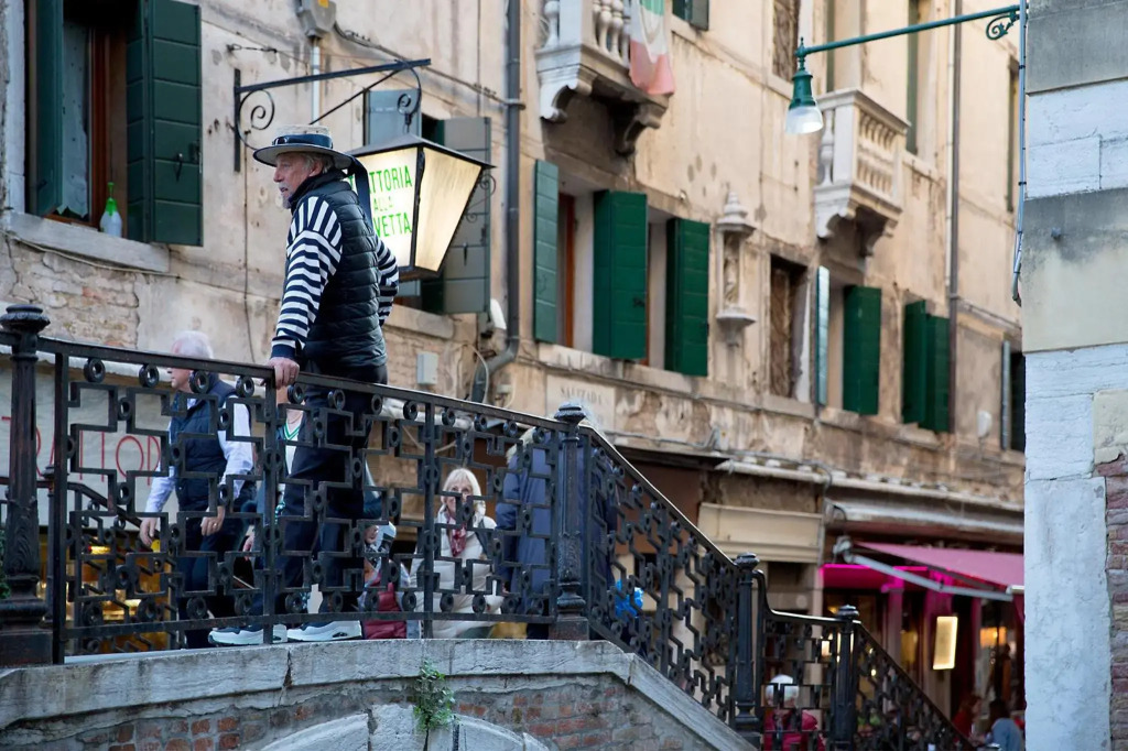 at 2 minutes from San Marco square