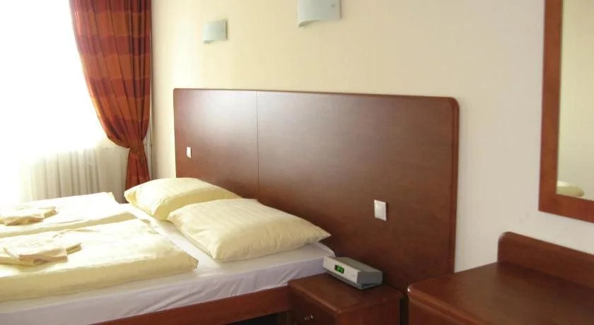 Hotel Astra