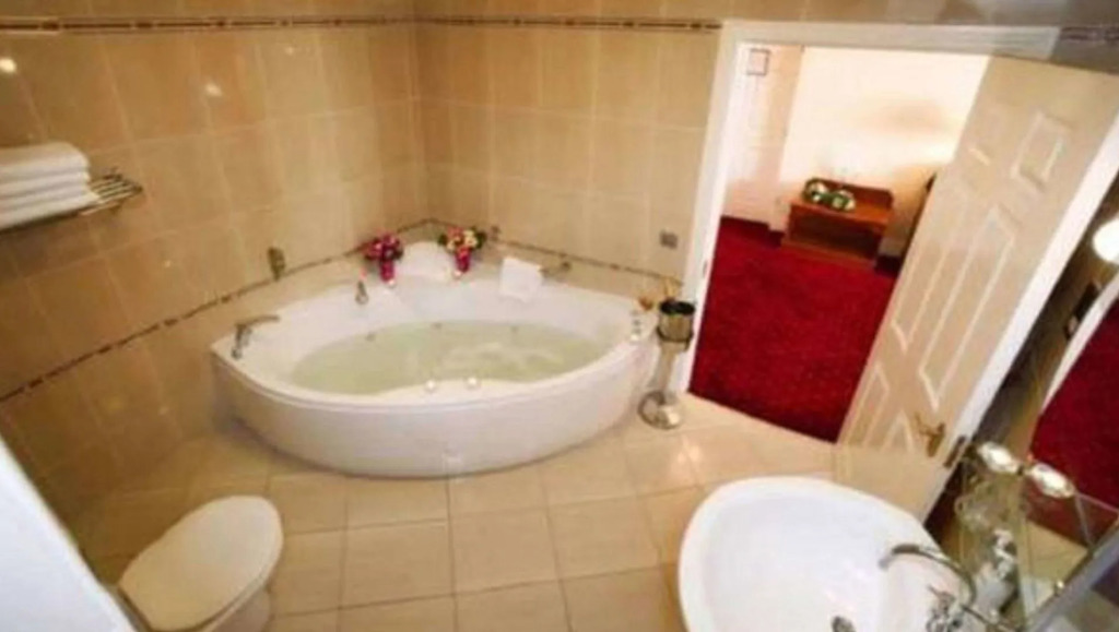Ardboyne Hotel