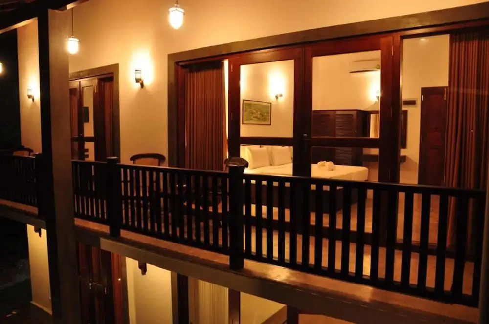 Villa Peacock