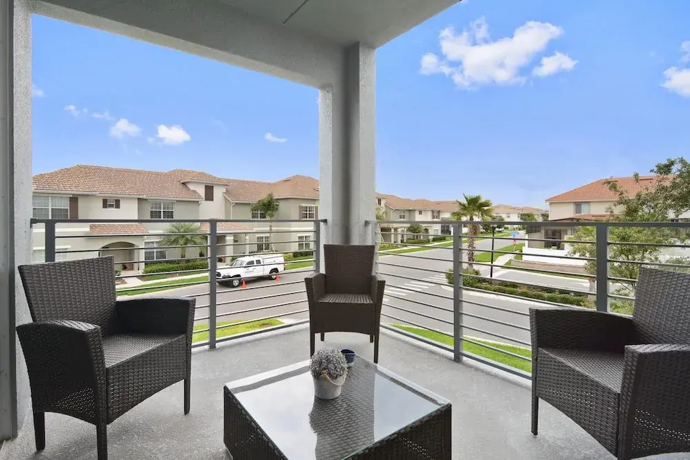 Three Bedroom Apartment Close to Disney Storey Lake Orlando 201 4751