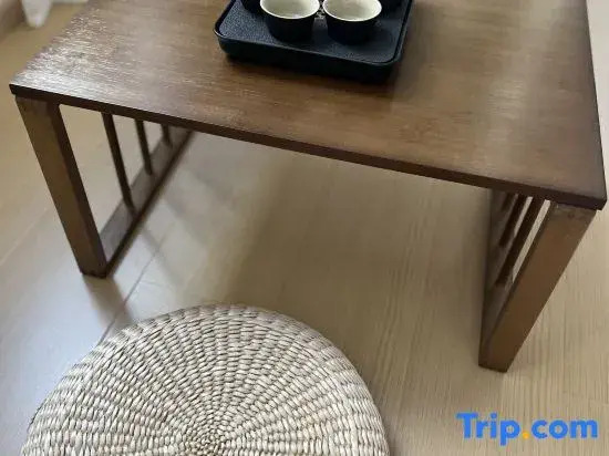Jingfu Liushe Homestay (Ceramic Museum Store)