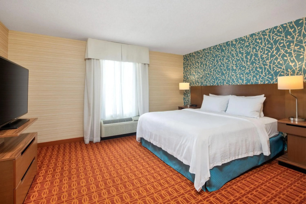Fairfield Inn & Suites by Marriott Toronto Airport