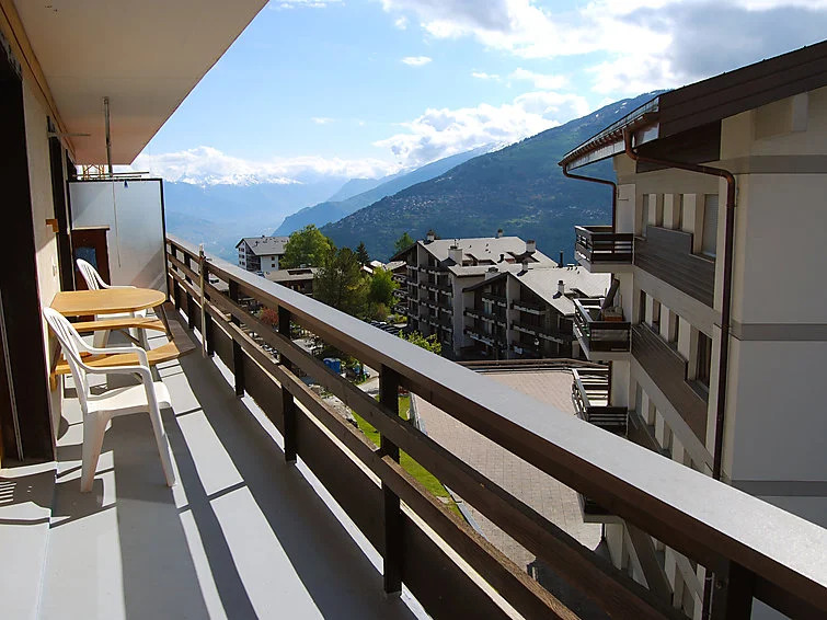 Apartment Diana E2 by Interhome