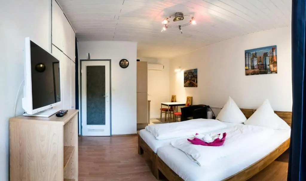 Apartment-EG-08
