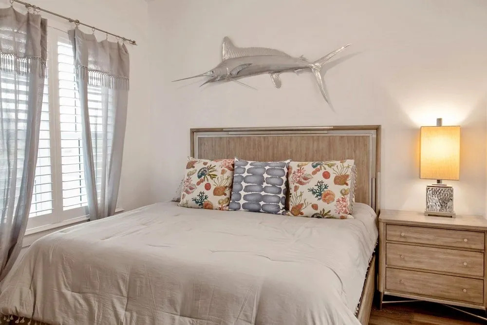 Arbogast Custom Gem - 5 Br Home