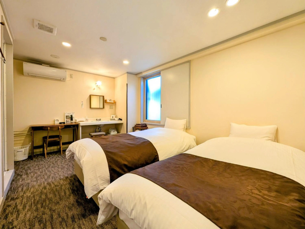 Kanazawa Station Hotel
