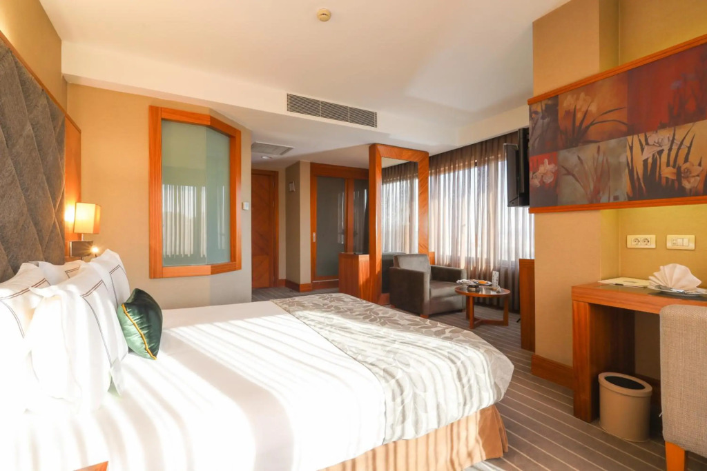 Tugcan Hotel