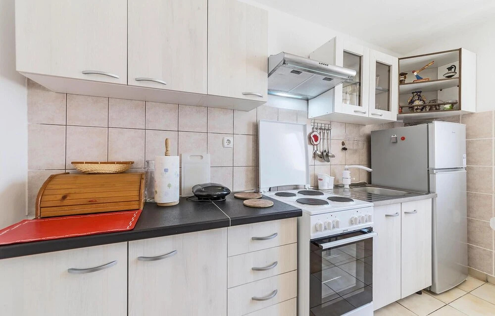 1 Bedroom Beautiful Home In Pula