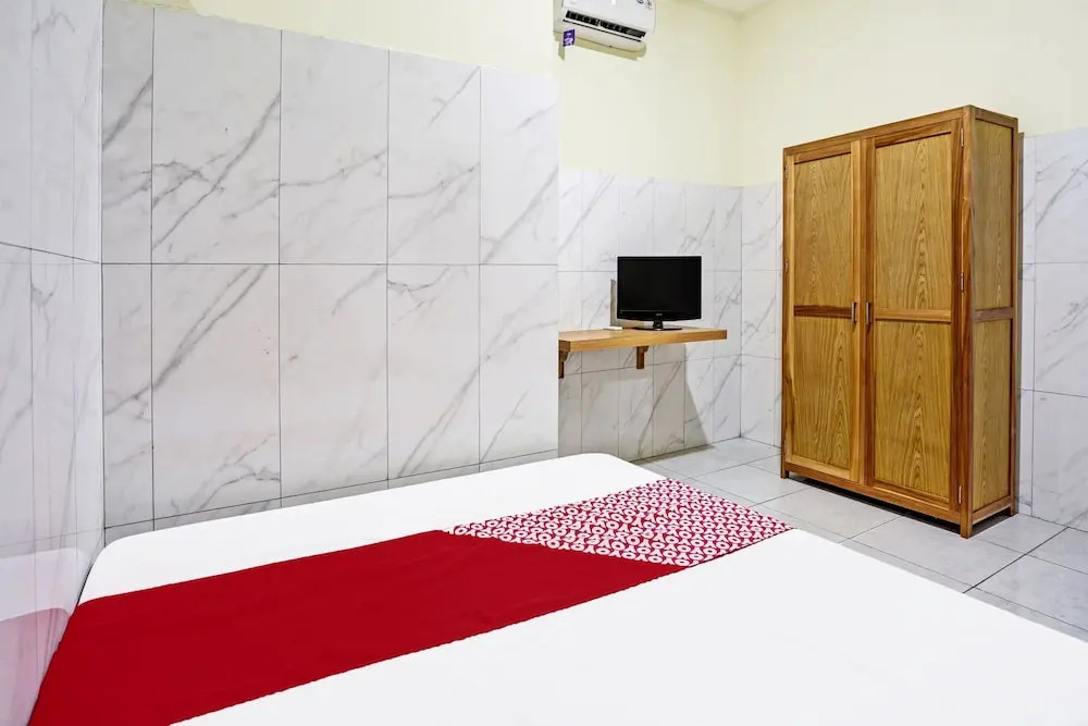 OYO Life 91884 Kost Kusuma Dewi Syariah
