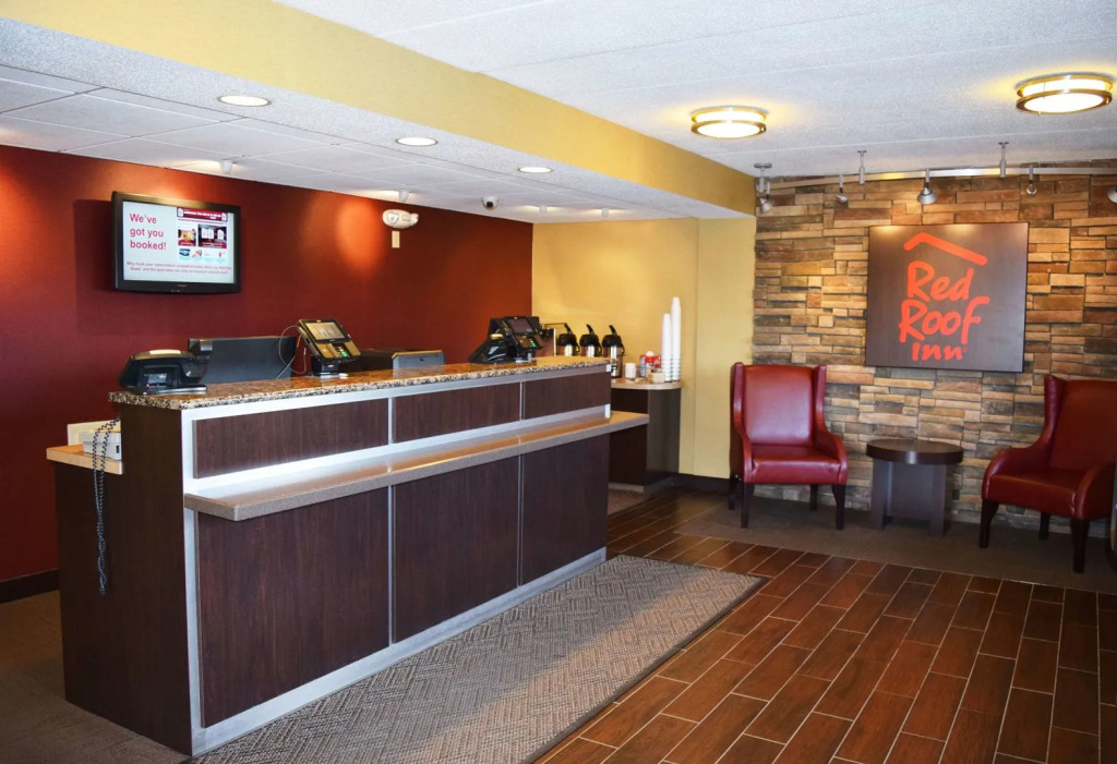 Red Roof Inn St Clairsville - Wheeling West