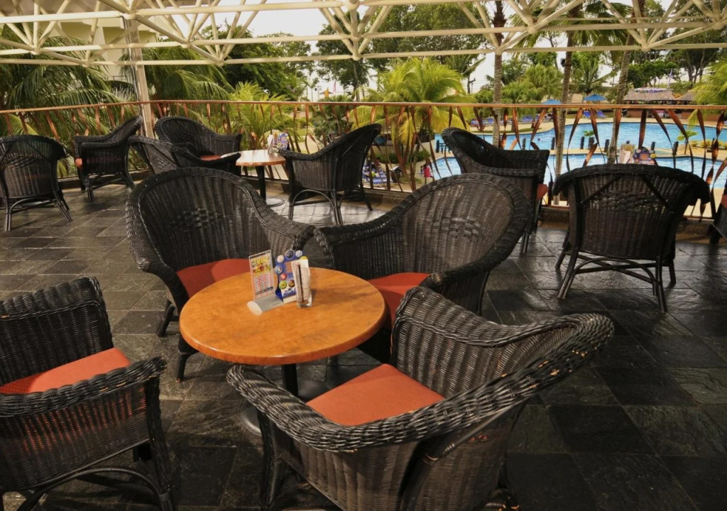 Swiss-Grand Beach Resort Kuantan - Newly Upgraded 5-Star