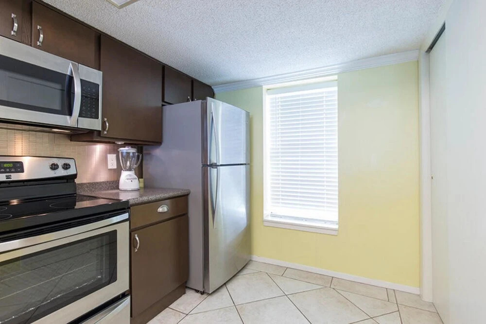 Saida IV Condominium 901