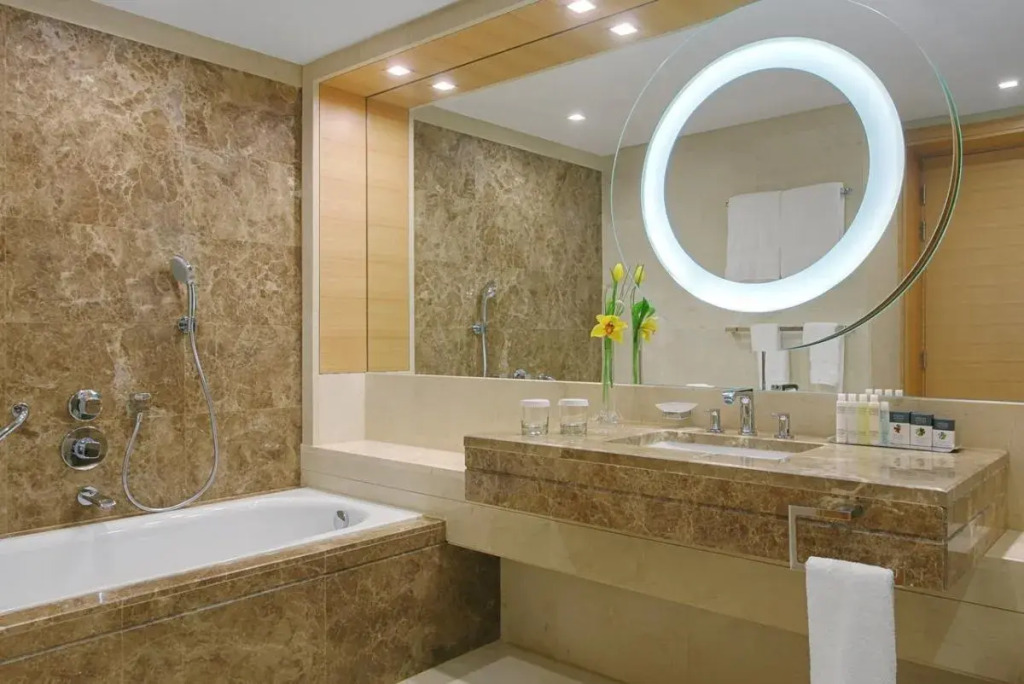 Doubletree By Hilton Hotel Riyadh - Al Muroj Business Gate