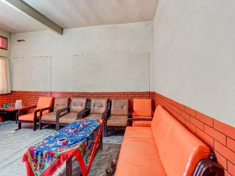 OYO Life 91060 Villa Wijaya Homestay
