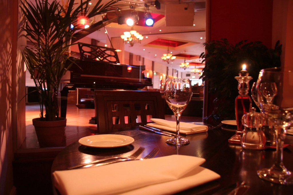 Royal Exeter Hotel