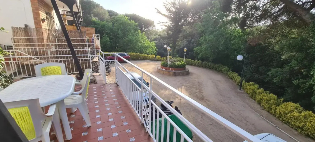 Apartamento familiar junto a pinedas mediterráneas