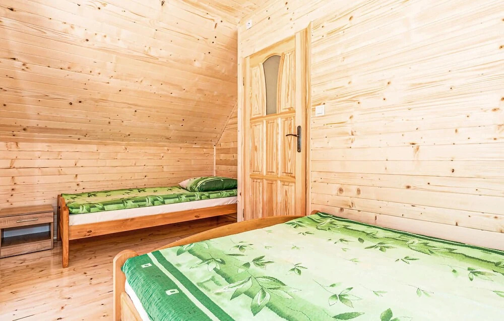 Beach Front Home In Pobierowo With Wifi