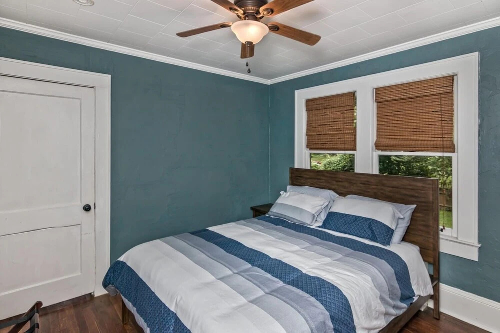 Charming Historic Home Near Downtown Hendersonville 3 Bedroom Home by Sunscape Property Management