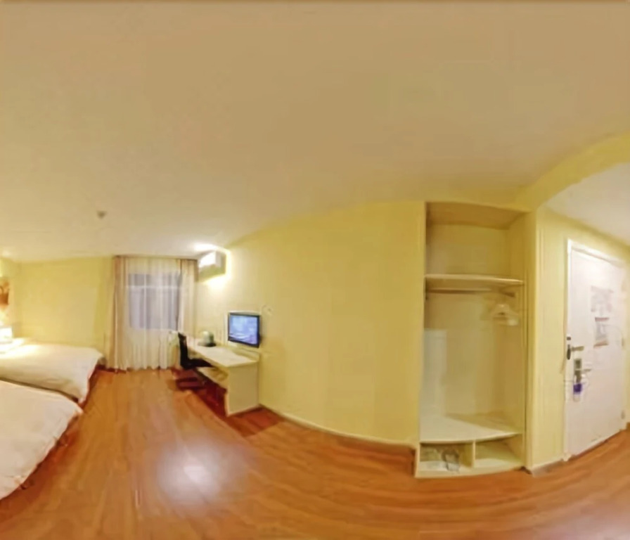 Hanting Express Hotel Qingdao Taidong Branch
