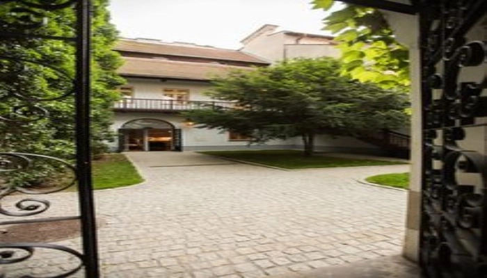 Sewa Apartments