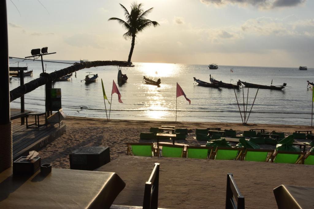 Lotus Paradise Resort - SHA PLUS