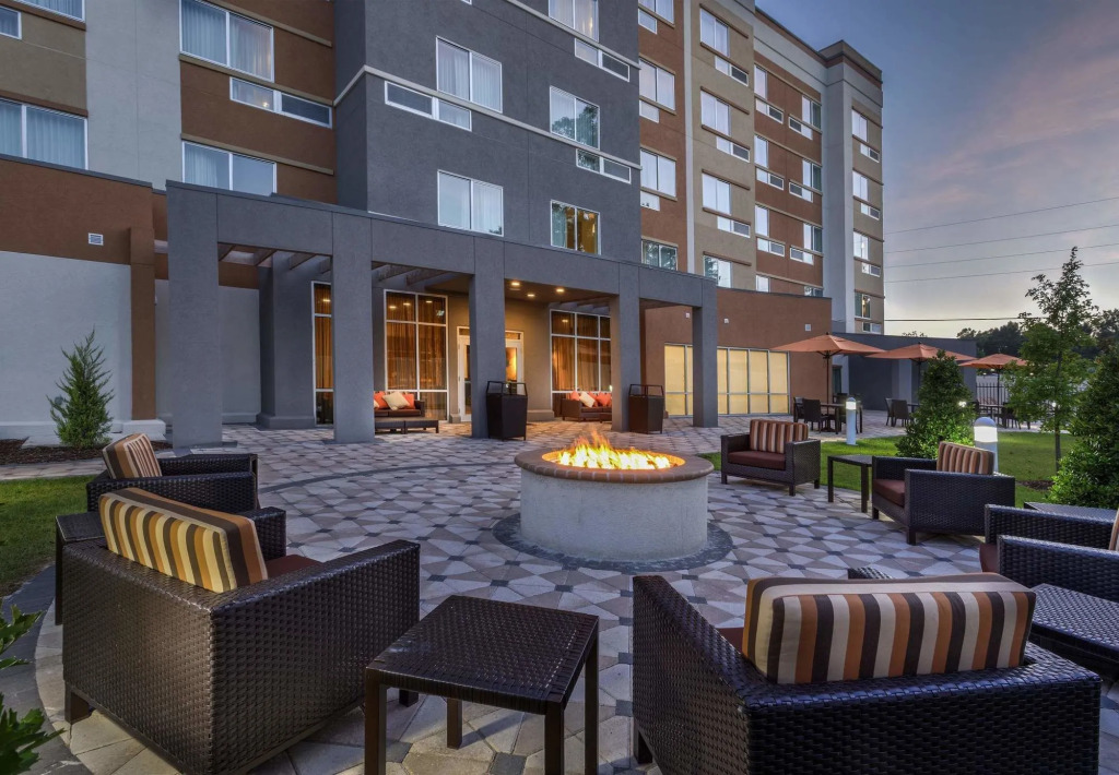 Courtyard by Marriott Hammond