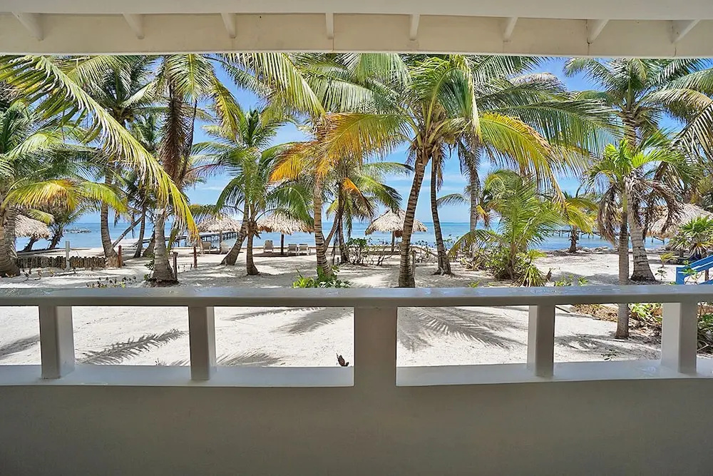 Cocotal Inn and Cabanas