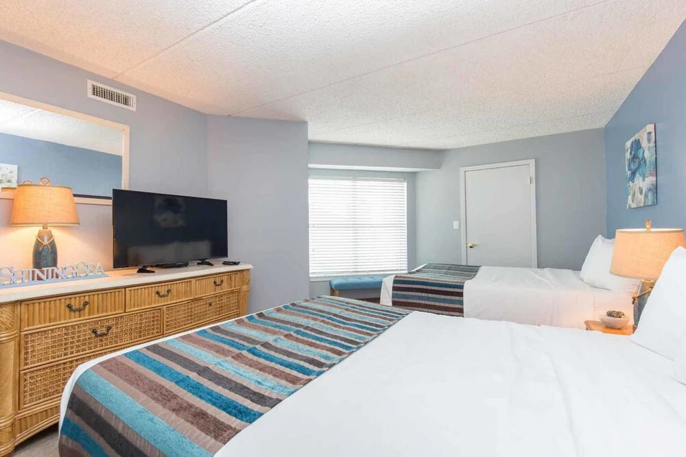 Saida IV Condominium 603