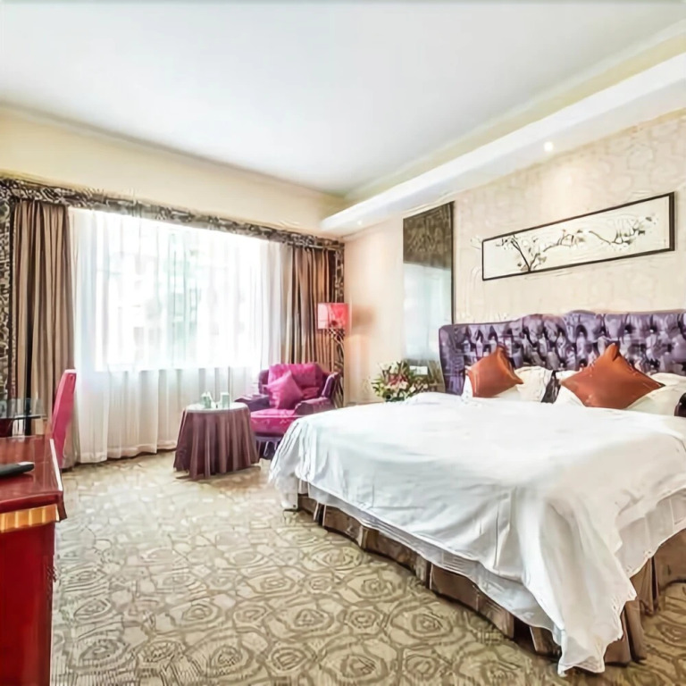 Ludingqiao Hotel