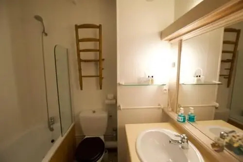 El Cau dels Refugis