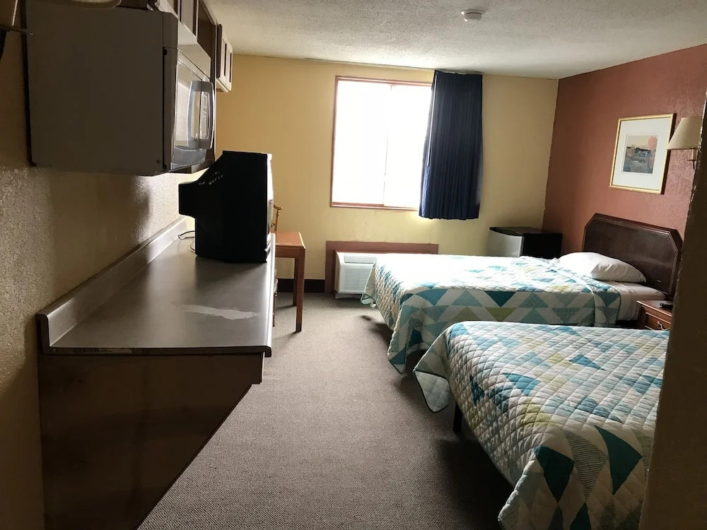 Economy Inn