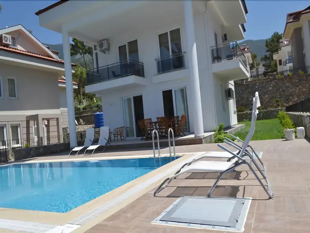 New Age Villa Anch