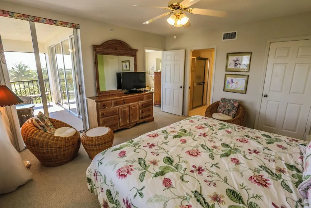 Hibiscus 844 by Distinctive Beach Rentals