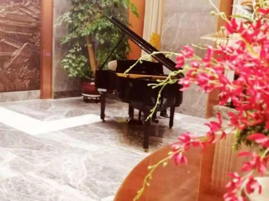 Junyue Hotel