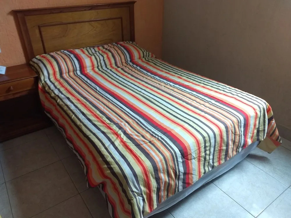 OYO Hotel Casa Regina