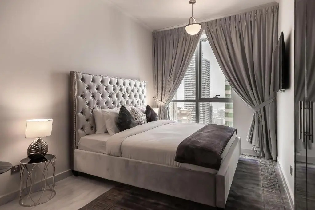 HiGuests - Luxury Apartment, 10-min Walk to Dubai Harbor