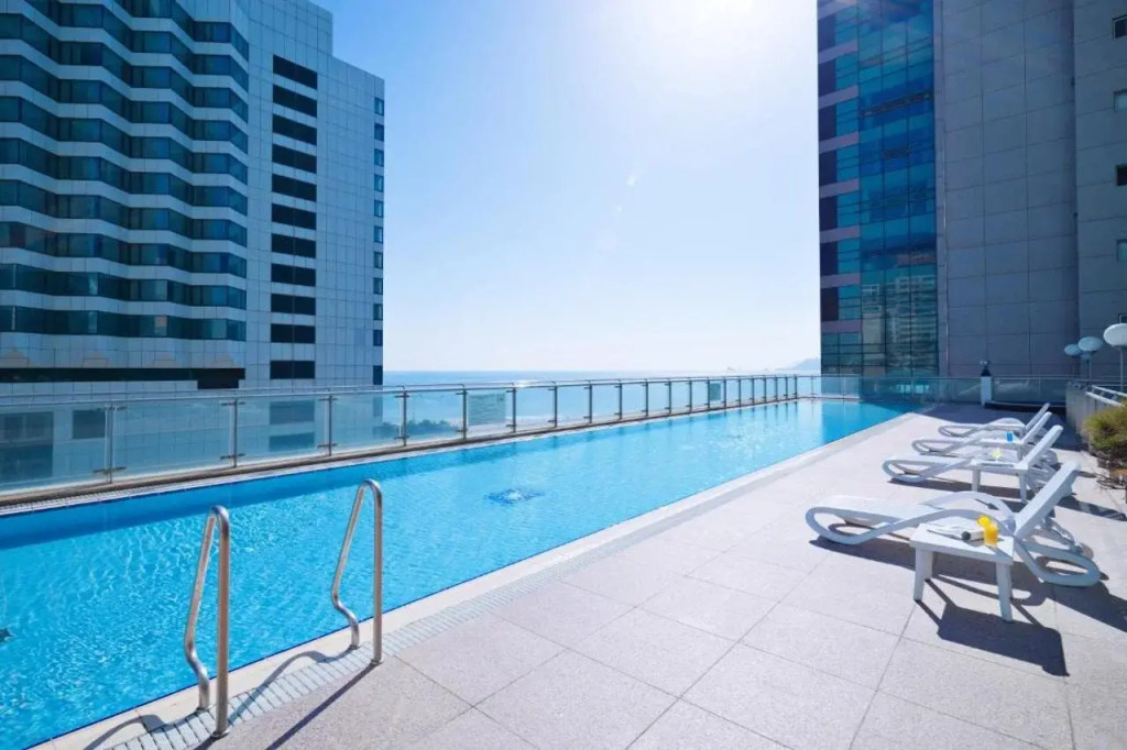 Kolon Seacloud Hotel