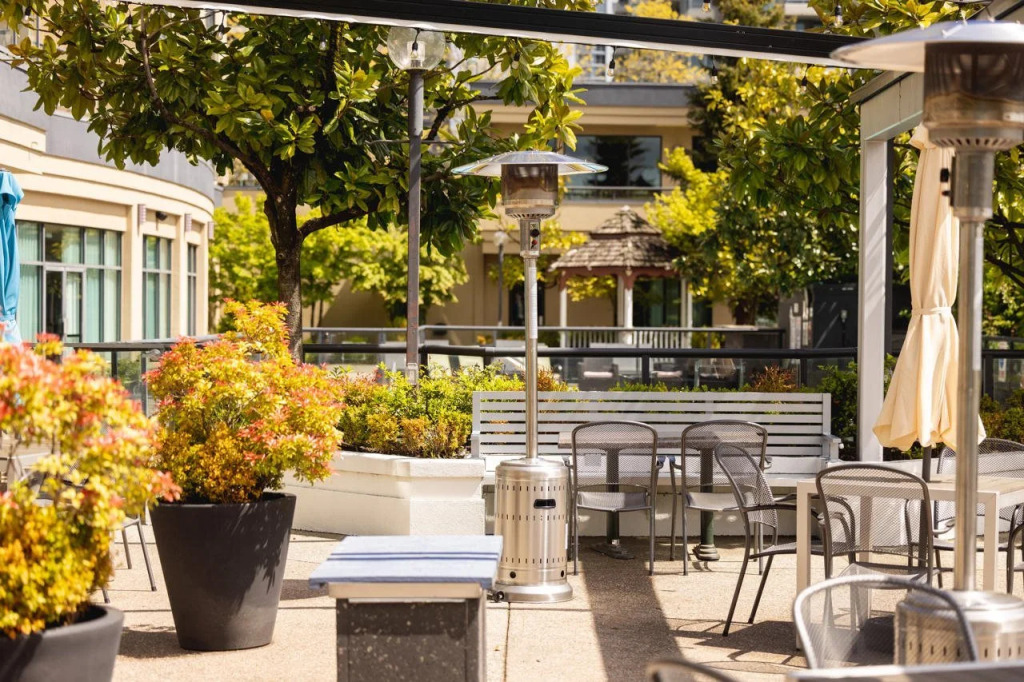Executive Suites Hotel & Conference Center, Metro Vancouver