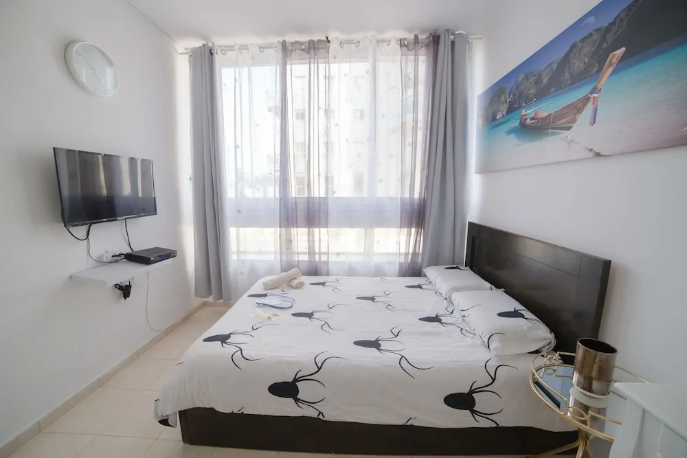 Luxury beach R&A Apartment group