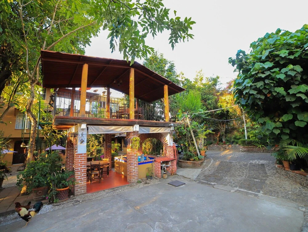 Posada Bugambilias