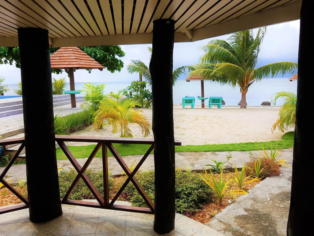 Le Uaina Beach Resort