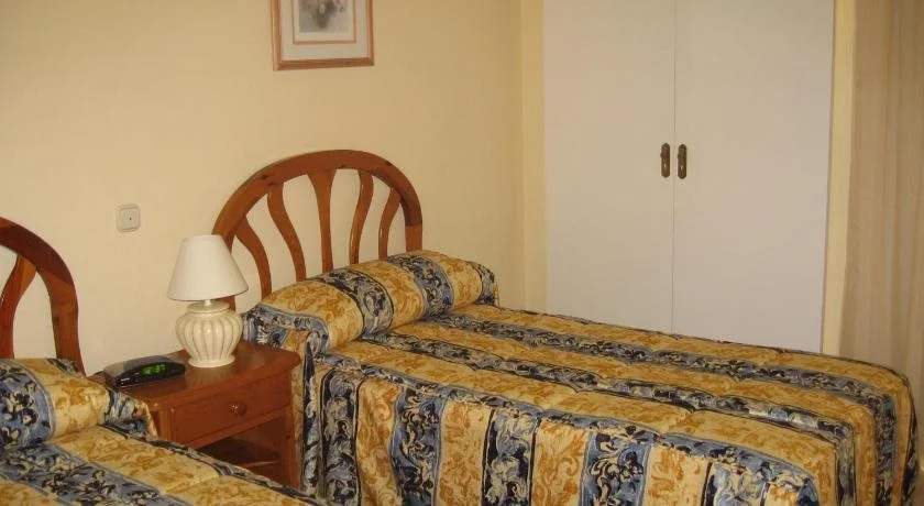Kingfisher Apartments Benal Beach