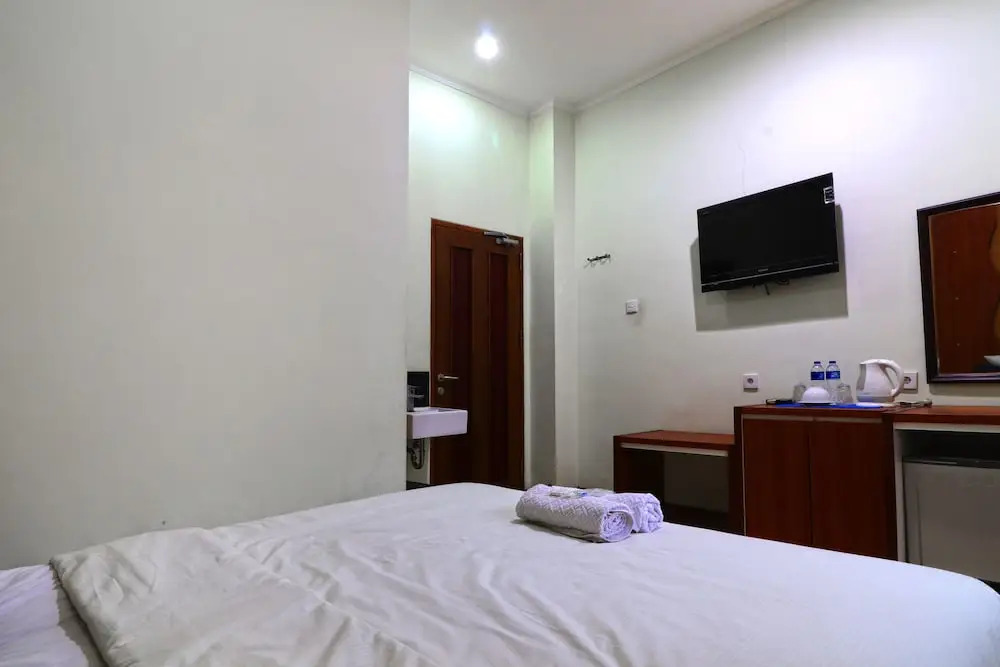ZenRooms Cihampelas