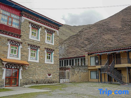 Xinduqiao Muyajiarong Qingcheng Homestay