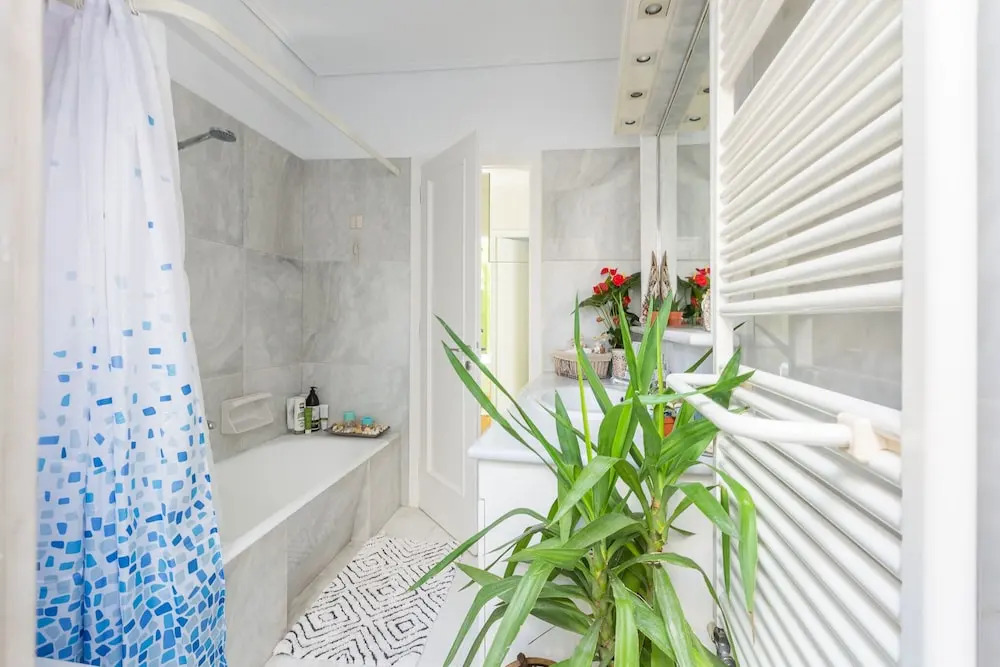 Sunny Luxurious 2Br 2Ba Apt In Athens