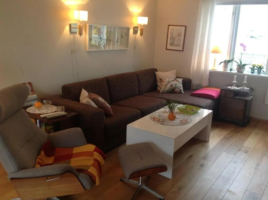 Mandal Privat Rom og husutleie
